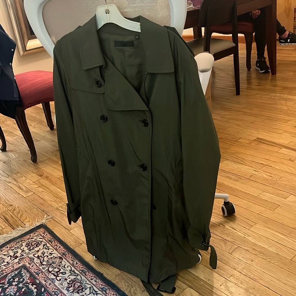 Informal formal green light coat